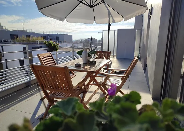 Parc Expo Prte D\'Orleans Orly Cdg Terrasse Parking