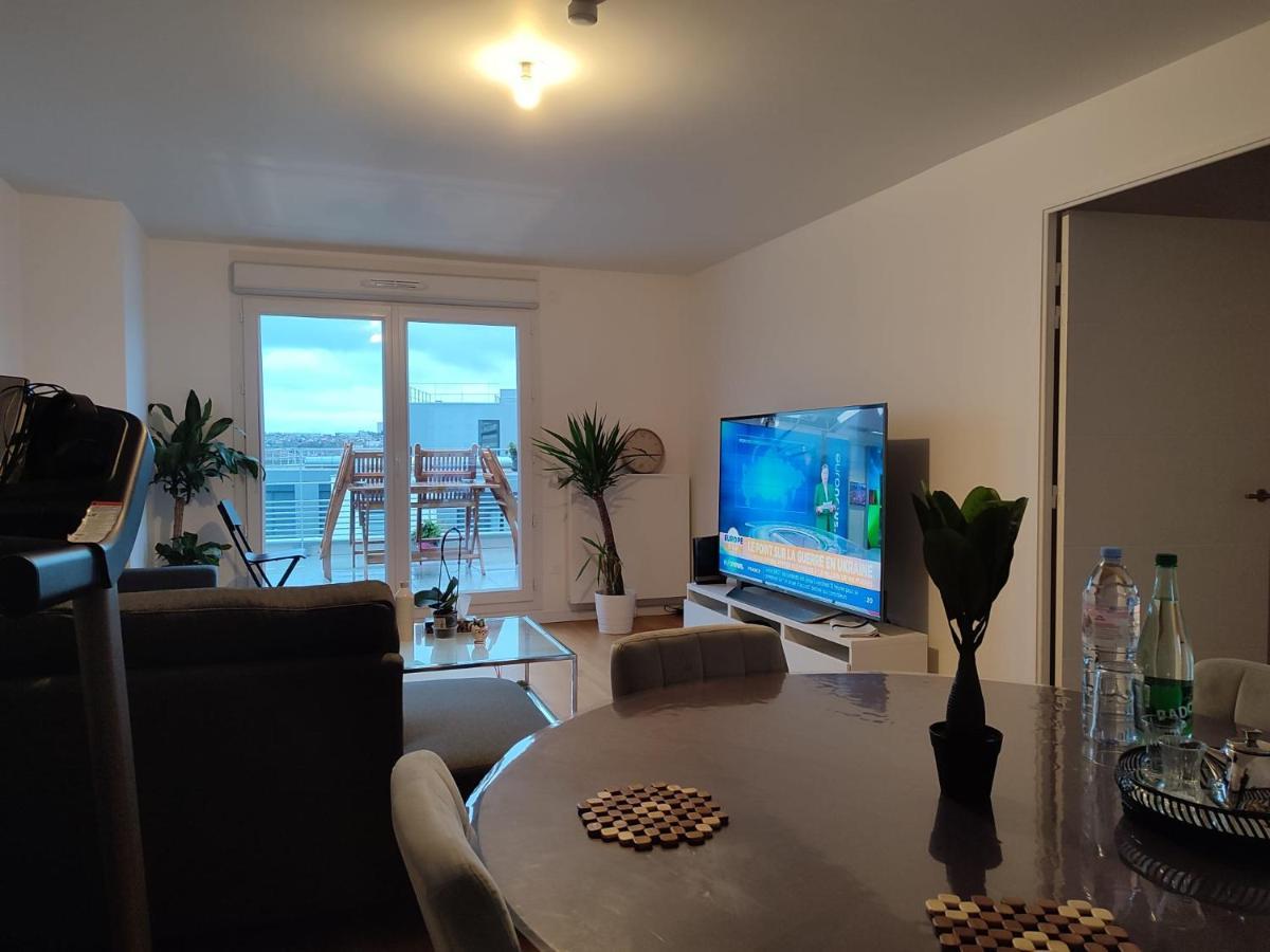 Parc Expo Prte D'orleans Orly Cdg Terrasse Parking Appartement *