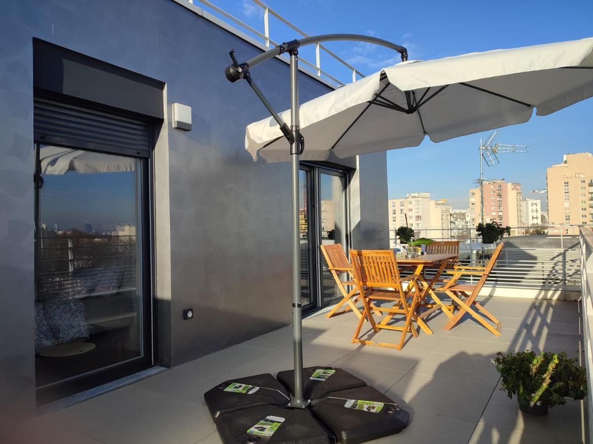 Parc Expo Prte D'orleans Orly Cdg Terrasse Parking Appartement